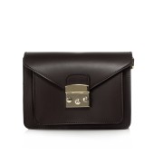 Geanta dama de umar din piele naturala DiAmanti Abra Maro închis Geanta dama de umar din piele naturala DiAmanti Abra Maro închis